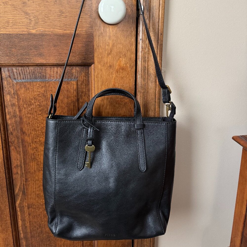 Fossil Black Double Handle/Shoulder Strap Bag
